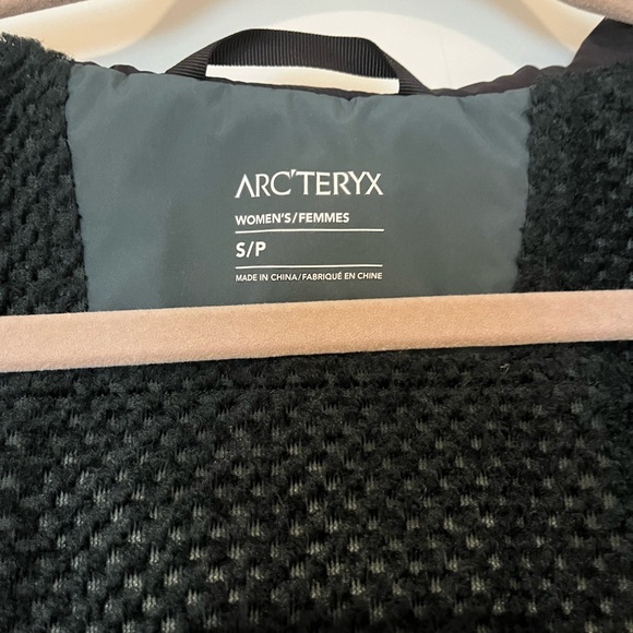 EUC ⛷️ Arc’teryx Shashka IS Women’s Ski Jacket Small Paradox - Picture 7 of 16